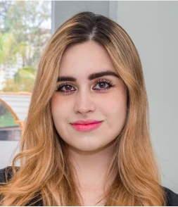Dental assistant Daniela Dagnino