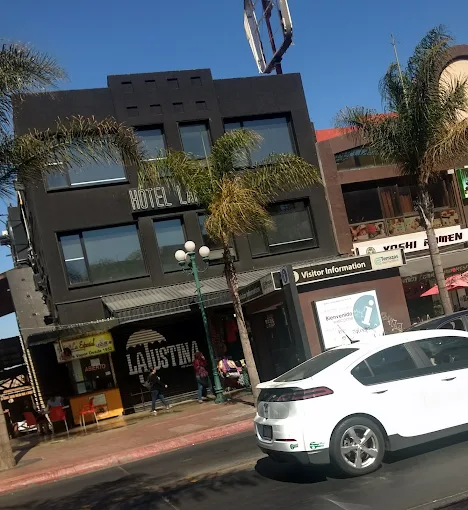 Hotel Lafayette exterior